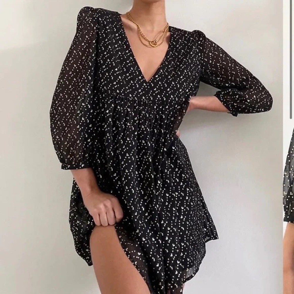 Aritzia Sunday best jinx Elegant gold and black babydoll Dress